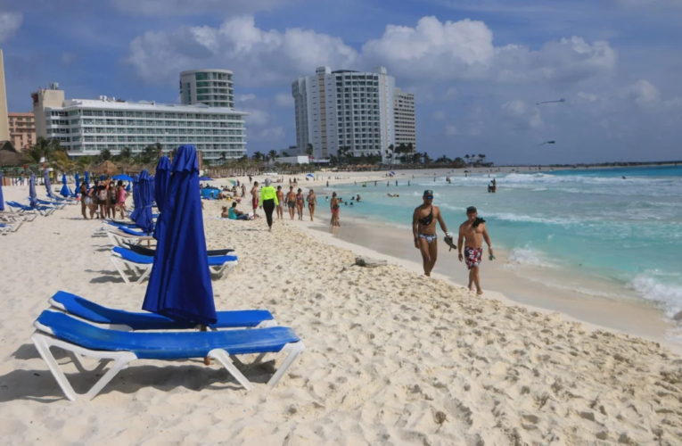 La ola de violencia en la Riviera Maya no afecta el turismo, asegura Carlos Joaquín, gobernador de Quintana Roo