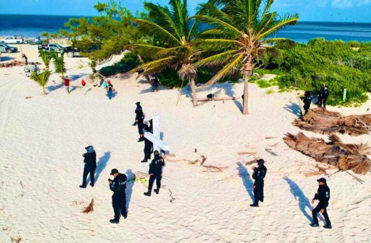 Mega desalojo de invasores en playas de Isla Blanca