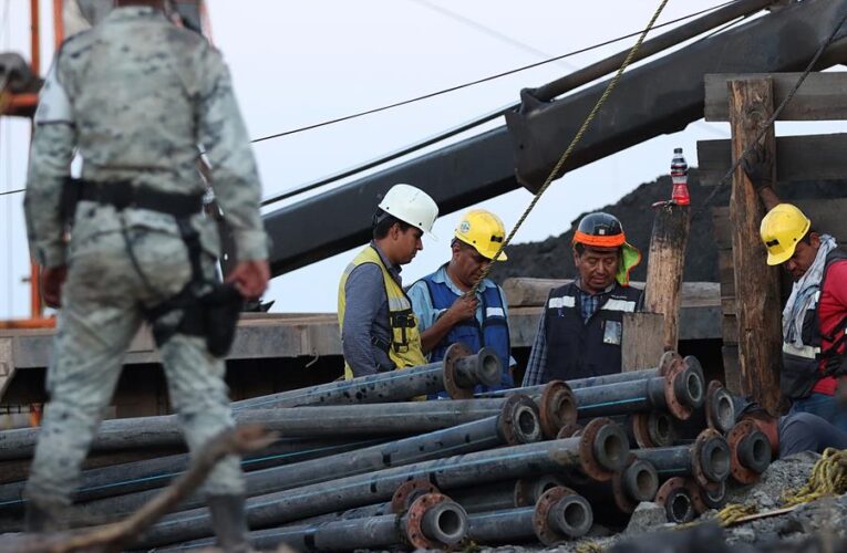 Perforarán cinco nuevos pozos para salvar a 10 mineros mexicanos atrapados