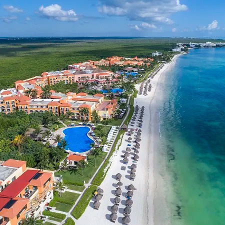 Cancún con ocupación hotelera de 73.3%