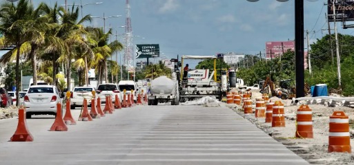 Realizan reunión para conocer avances de las obras de vialidad en Cancún