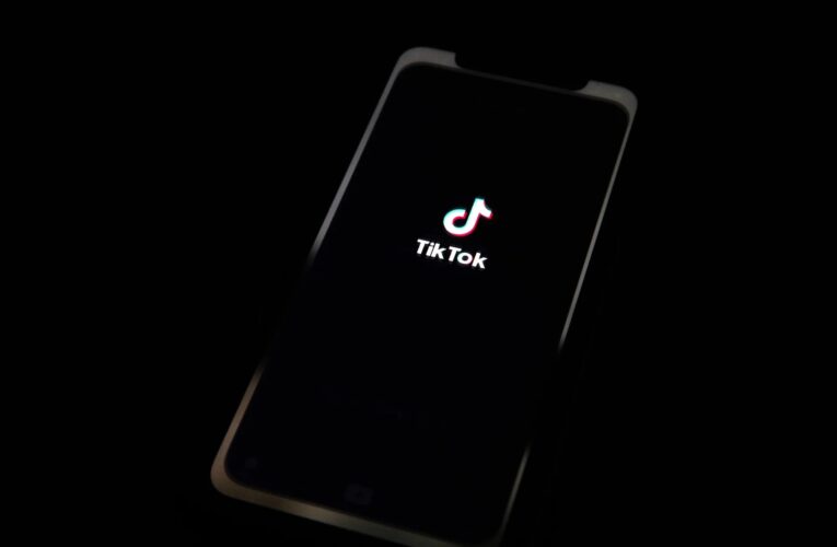 EE.UU. amenaza con prohibir TikTok