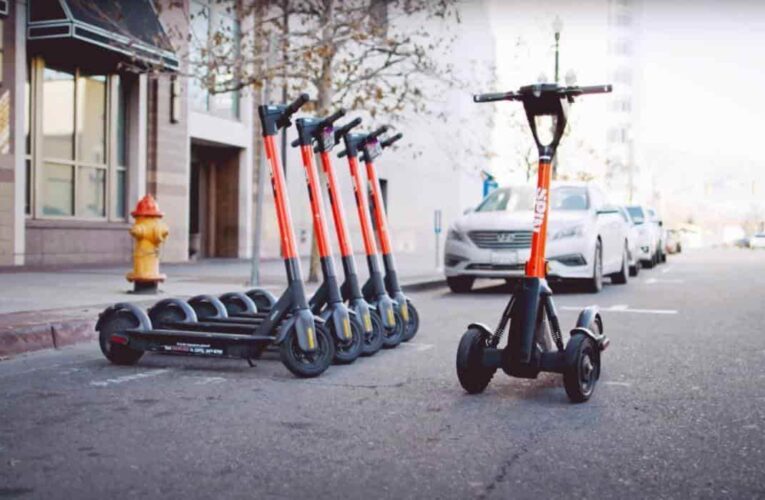 París prohíbe el alquiler de scooters eléctricos