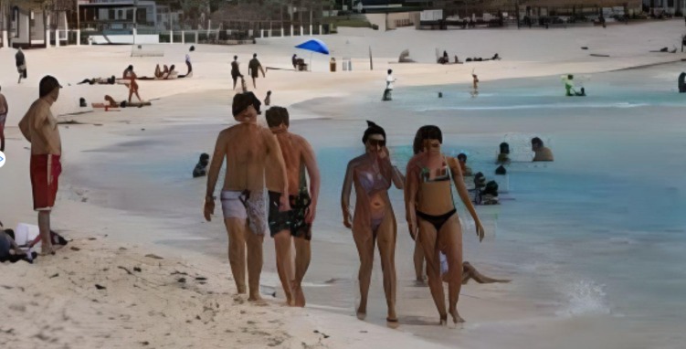 Golpe a Cancún: más turistas de USA eligen otros destinos pese al esfuerzo de retenerlos