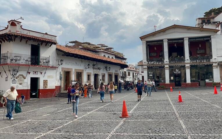 Transporte público reanuda el servicio hoy en Taxco de Alarcón