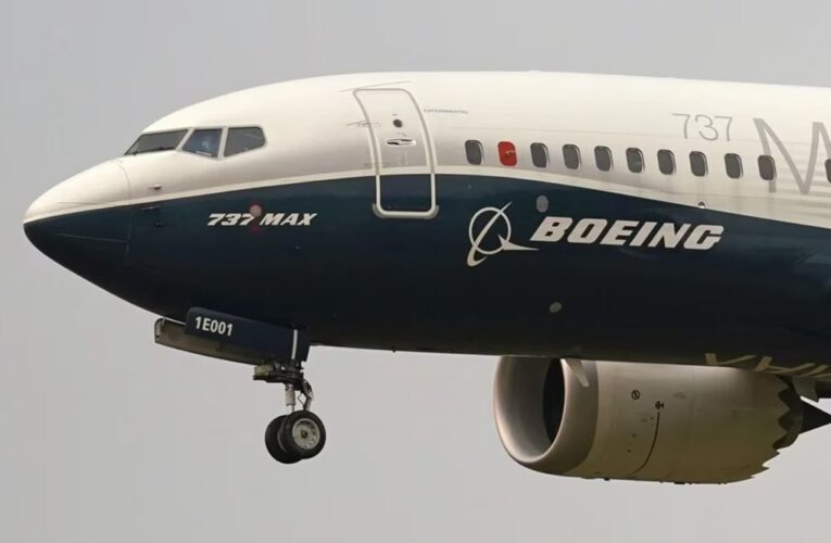 Boeing advierte de posibles demoras por otros problemas en los fuselajes de algunos 737