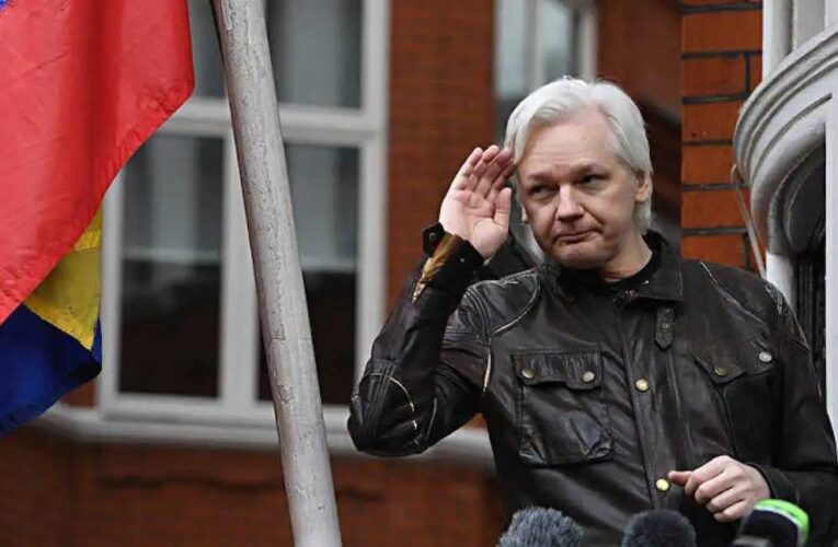 Nominan a Julian Assange al Premio Nobel de la Paz