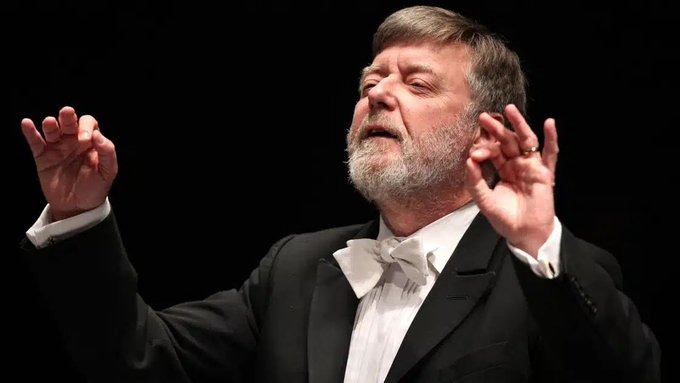 Muere Andrew Davis, reconocido director de orquesta británico a los 80 años