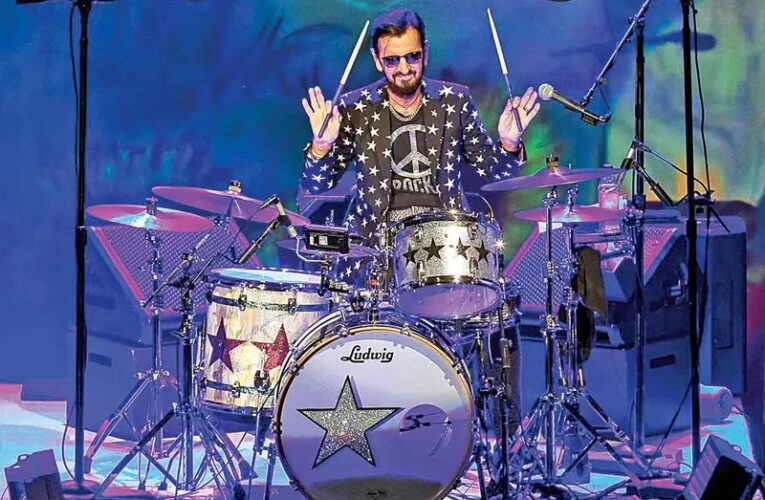 Sir Ringo Starr, puro paz y amor