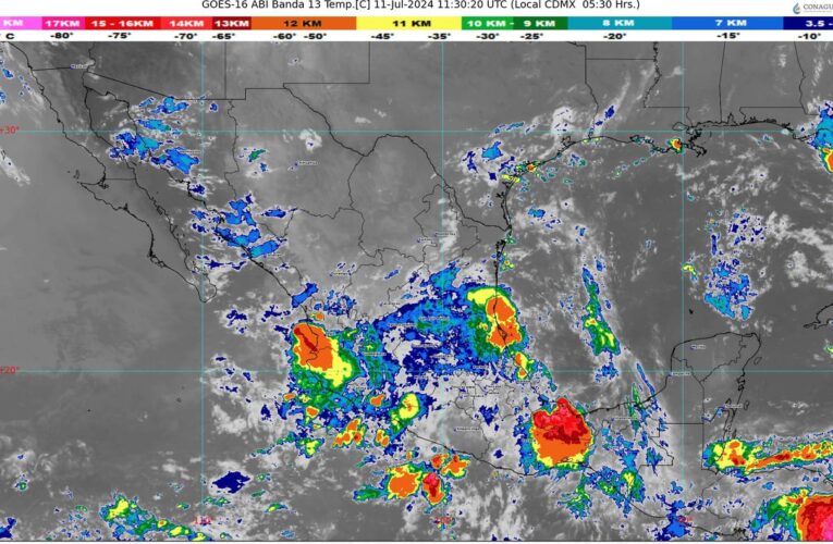 Dos ondas tropicales, 8 y 9, afectan a México