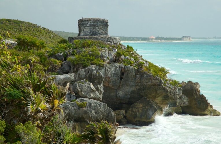 Tulum lidera los principales destinos turísticos de otoño de Expedia para 2024