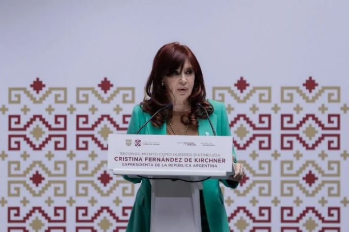 Cristina Fernández agradece a la CDMX por el apoyo que dio a argentinos exiliados