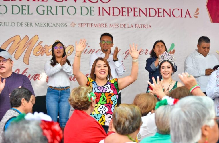 Berenice Hernández conmemoró el 214 aniversario de la Independencia con un colorido desfile cívico-deportivo en Tláhuac