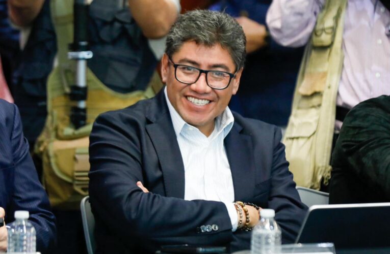 Saúl Monreal participa en la instalación de la Comisión de Justicia del Senado