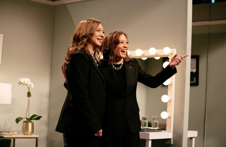 Kamala Harris sorprende en “Saturday Night Live” a días de las elecciones