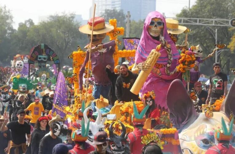 Desfile de Día de Muertos 2025: Calles cerradas y transporte afectado en CdMx