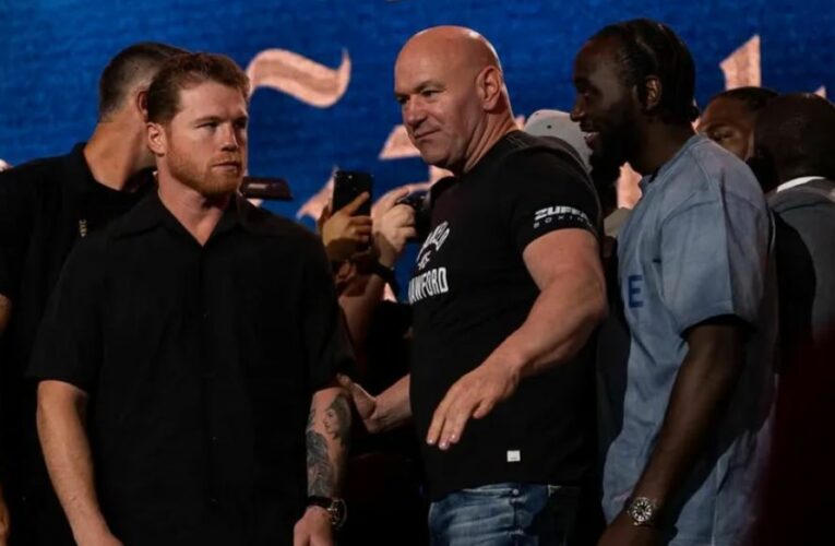 Canelo Álvarez está en negociaciones para la revancha contra Terence Crawford: reportes