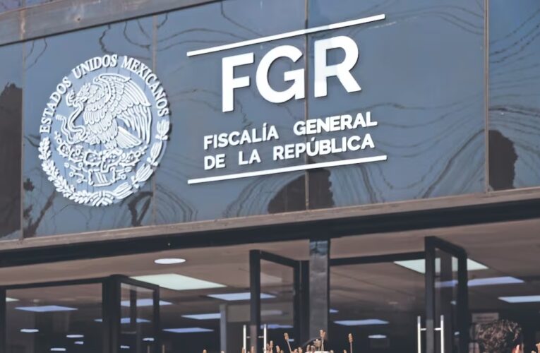 Elige Jucopo lista de 10 aspirantes a la FGR; la conforman 5 mujeres y 5 hombres