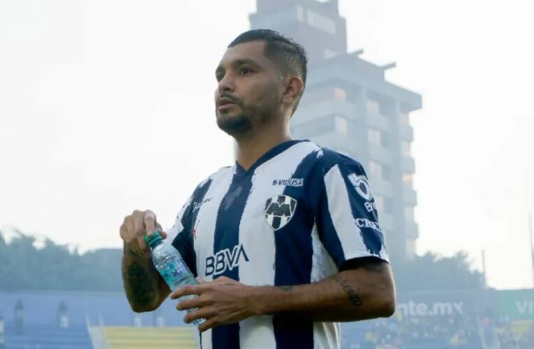 ‘Tecatito’ Corona, el único descartado de Rayados para enfrentar a Toluca