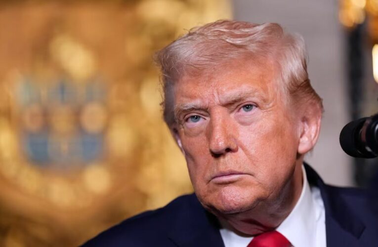 Donald Trump va por petróleo de Venezuela