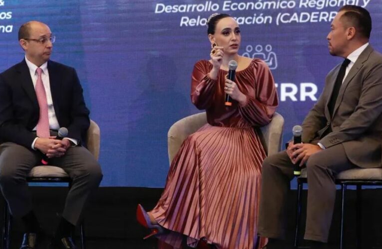 México busca atraer inversión más rápido y reducir tiempos de casi dos años a uno, dice Altagracia Gómez