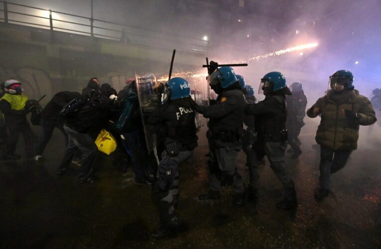 Policía italiana reprime protesta contra Juegos Olímpicos Milán-Cortina 2026