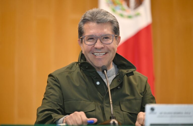 El diputado Ricardo Monreal Ávila llamó a regular la inteligencia artificial en México