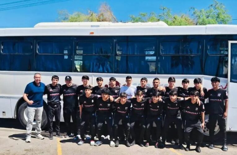 Equipo de Caborca viaja a Nacional de fútbol representando a Sonora
