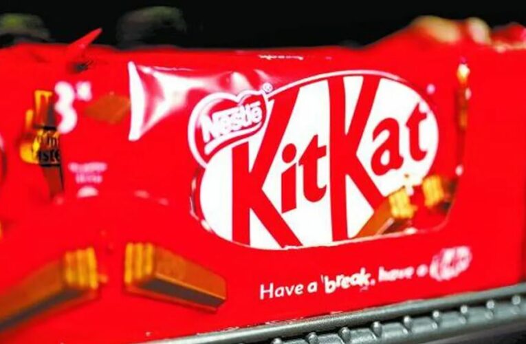 Roban 12 toneladas de KitKat en Europa; Nestlé advierte escasez antes de Pascua