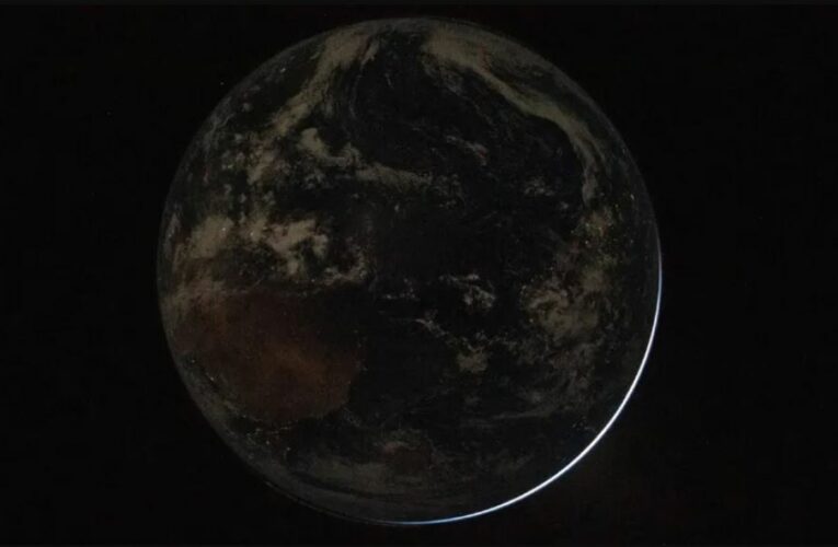 NASA comparte imagen de la Tierra con borde brillante, ¿por qué ocurre este fenómeno?