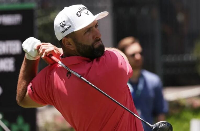 Jon Rahm se acerca al título del LIV Golf CdMx al terminar líder en la tercera ronda