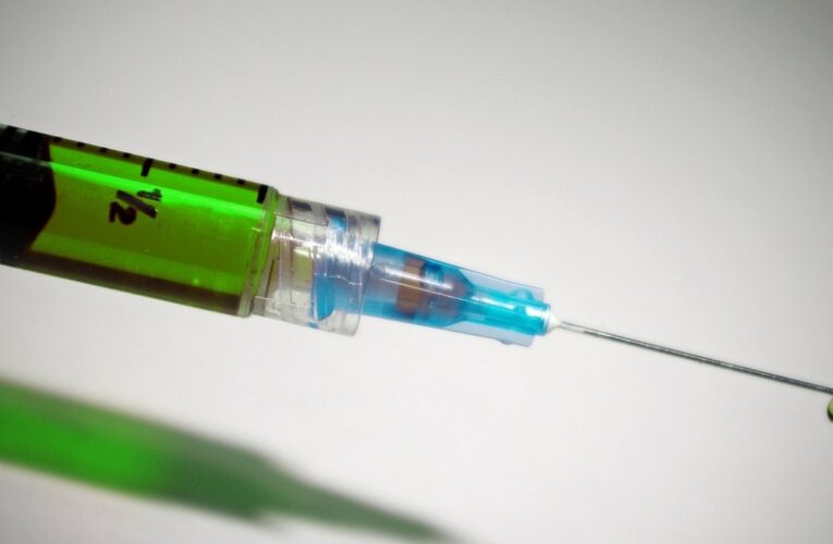 Cofepris detecta venta irregular de medicamento exclusivo para trastornos autoinmunes