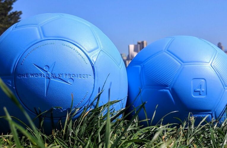Desaparecen más de 15 mil balones imponchables donados a niños de escasos recursos