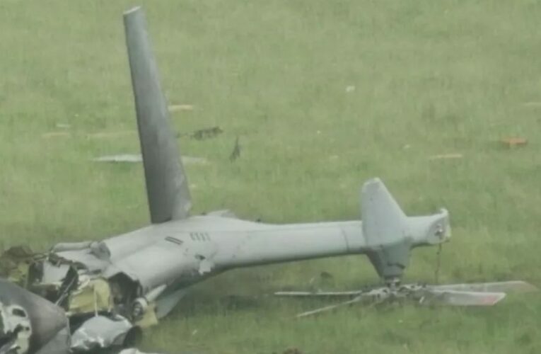 Se estrella helicóptero militar en Inglaterra; mueren tres tripulantes