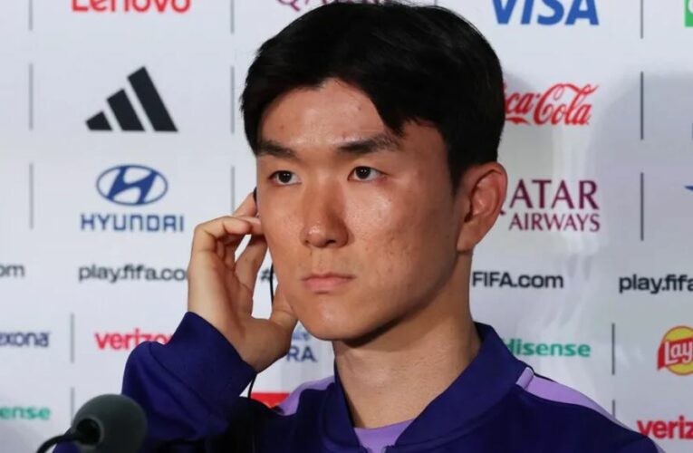 Hwang In-beom elogia a su excompañero Santiago Gimenez y espera verlo en la cancha