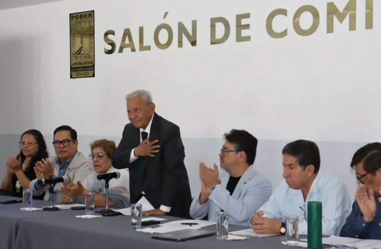 Instituto de Investigaciones reconoce labor de cronistas en Morelos con foro de discusión