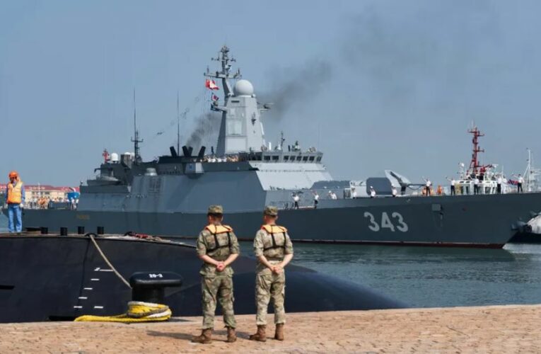 China lanza misil estratégico en el Pacífico e inicia maniobras navales con Rusia