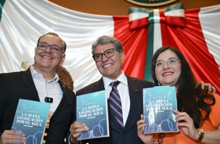Ricardo Monreal presenta en la Cámara de Diputados su libro “La nueva legislación por el agua”