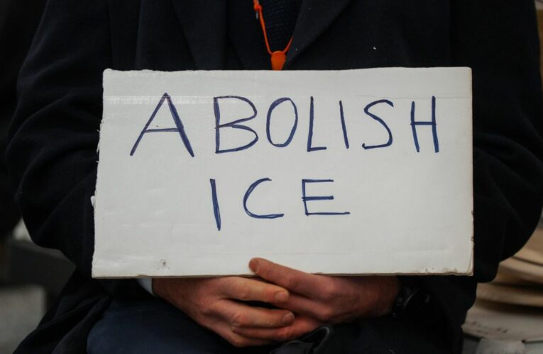 México denuncia ante la ONU muerte de migrantes bajo custodia del ICE en EE.UU.