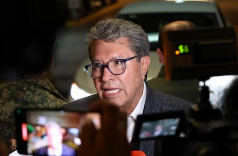 “No vale la pena”: Ricardo Monreal rechaza listas de periodistas