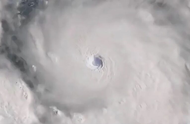 ‘Lala’ se intensifica y ya es huracán