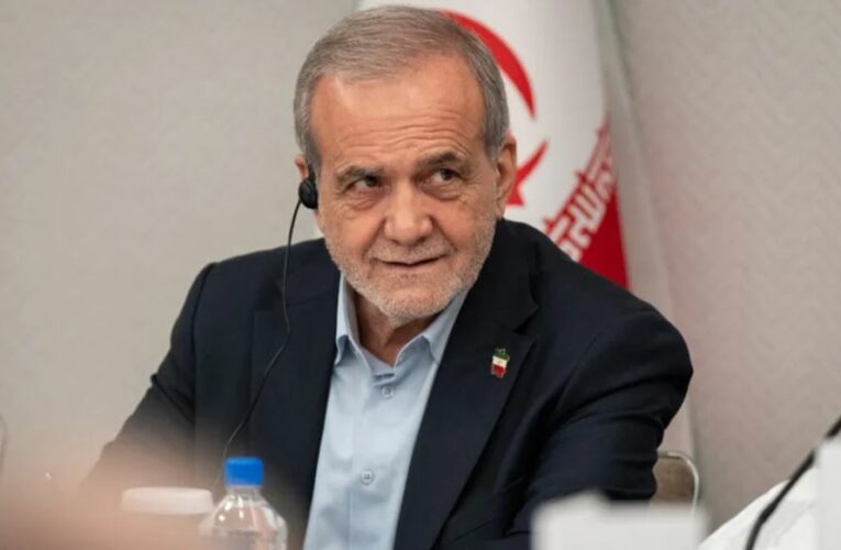 Irán amenaza con considerar ‘enemigo’ a cualquier país que se sume a guerra económica de Estados Unidos