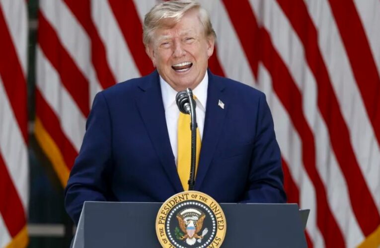 Donald Trump amenaza con cambiar nombre del lago Ontario por lago América: “Se está planteando enserio”
