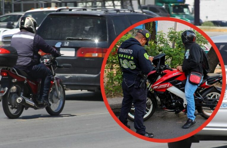 Motos nunca pueden circular entre autos o carriles en la Ciudad de México
