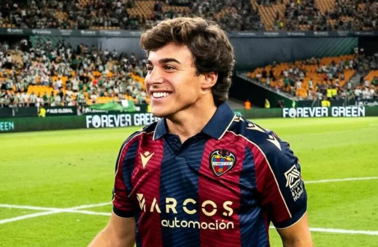 América está muy cerca de fichar al delantero Carlos Álvarez