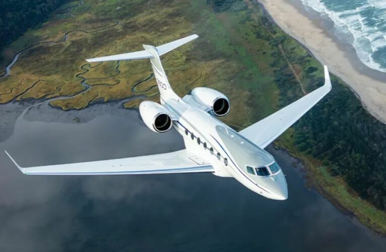 Avión desaparecido en Massachussets se desplomó más de 3 mil metros antes de perder señal