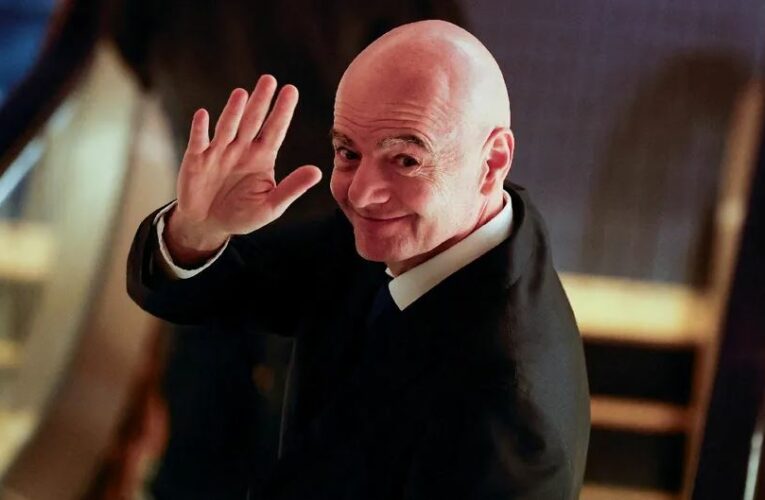 Gianni Infantino dice que tiene “la gran mayoría” del apoyo en el mundo del futbol
